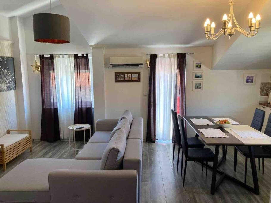 Apartment Near The Beach Split Exterior photo